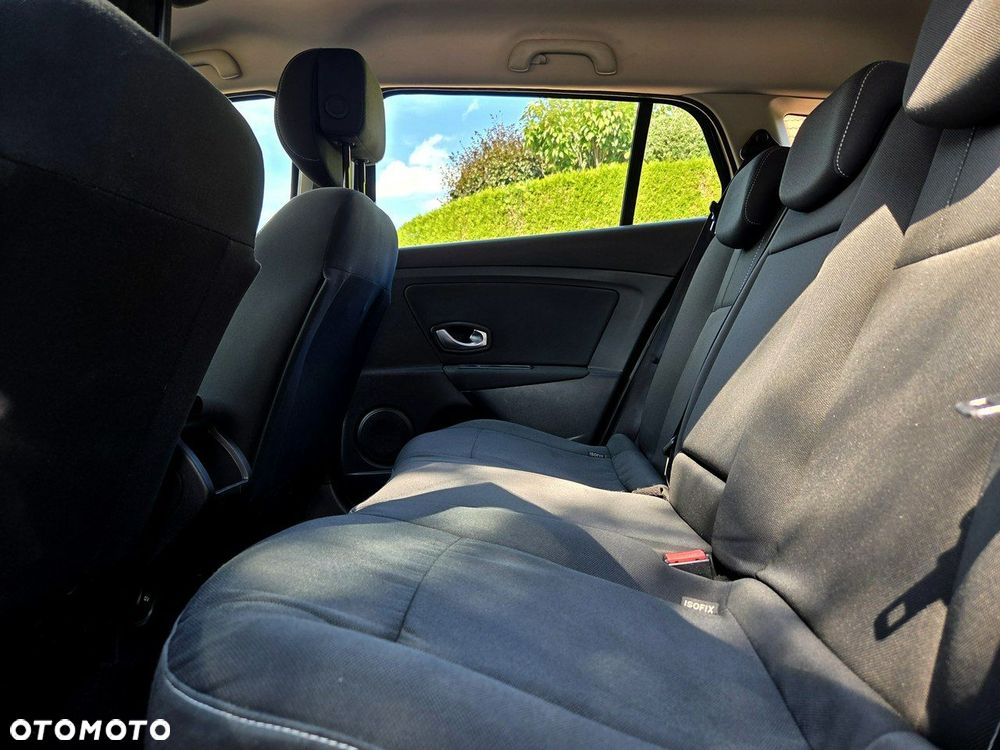 Renault Megane 1.5 dCi Business - 11