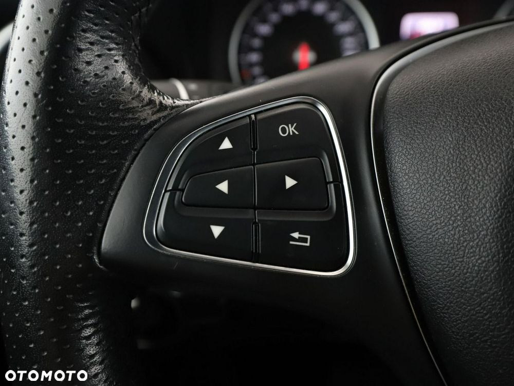 Mercedes-Benz Klasa A 180 (BlueEFFICIENCY) 7G-DCT Style - 30