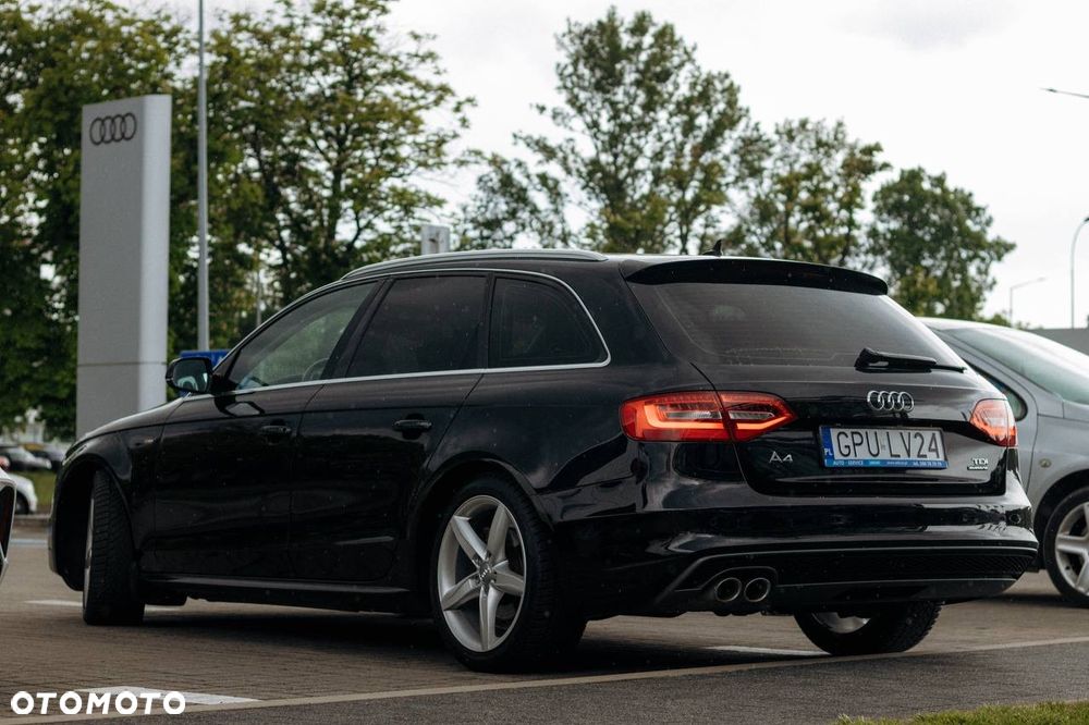 Audi A4 Avant 2.0 TDI Quattro S tronic - 25