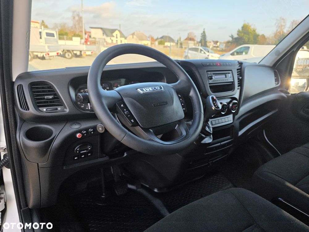 Iveco 35C17 35-170 3,0 HPI 170 KONNY KONTENER 4,2M WINDA CHŁODNIA CARRIER MROŻNIA ZASILANIE ZEWNĘTRZNE KLIMA BLIŻNIAKI DO 3,5T HIMATIC 8 BIEGOWY WEBASTO - 14