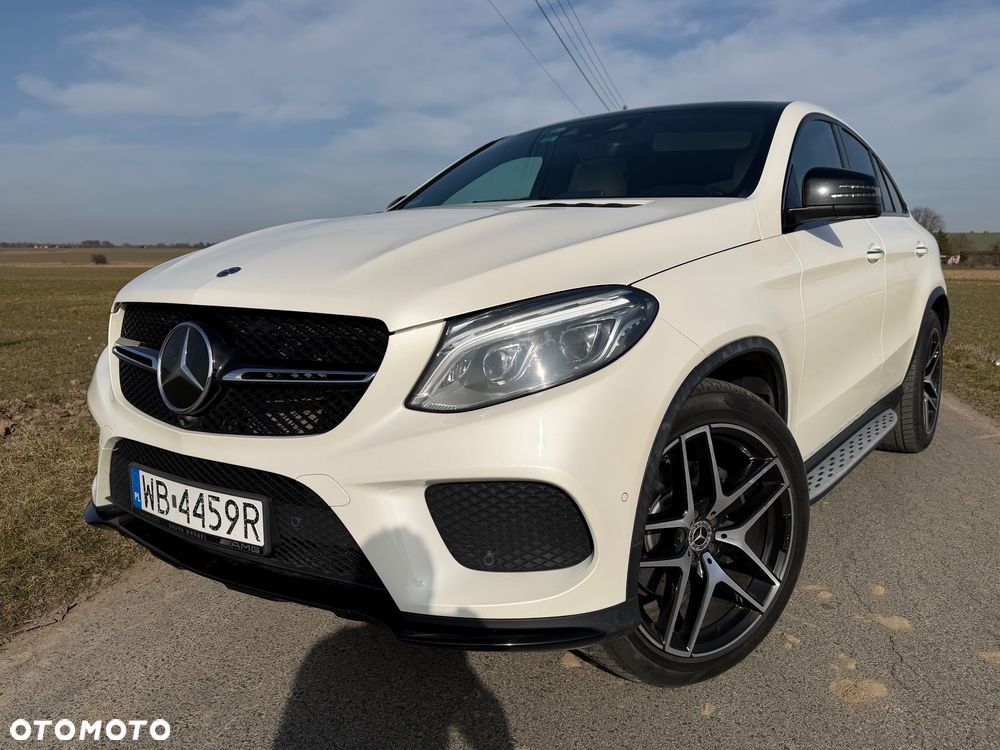 Mercedes-Benz GLE - 21