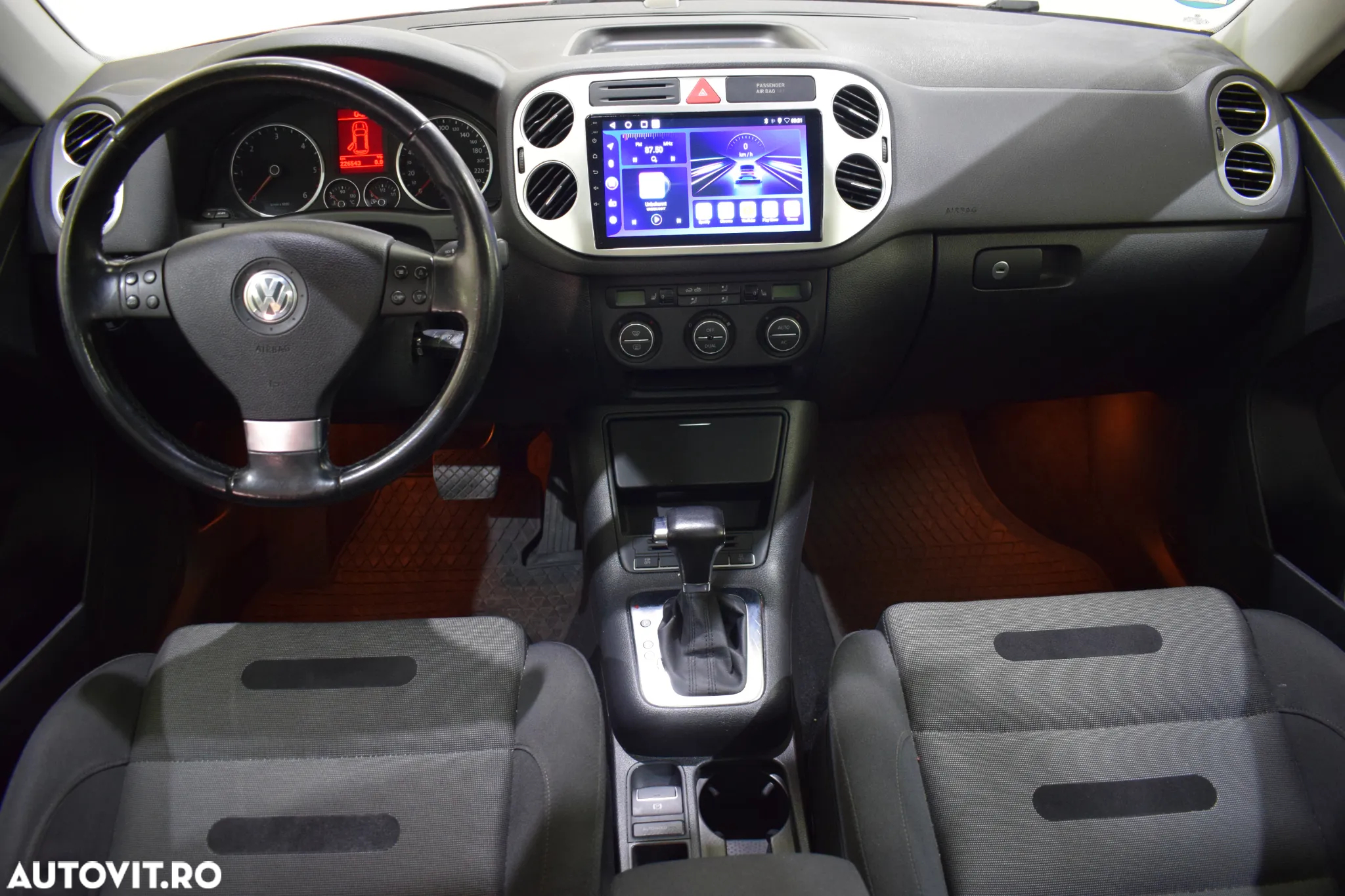 Volkswagen Tiguan 2.0 TDI DPF 4Motion Automatik Sport & Style - 5