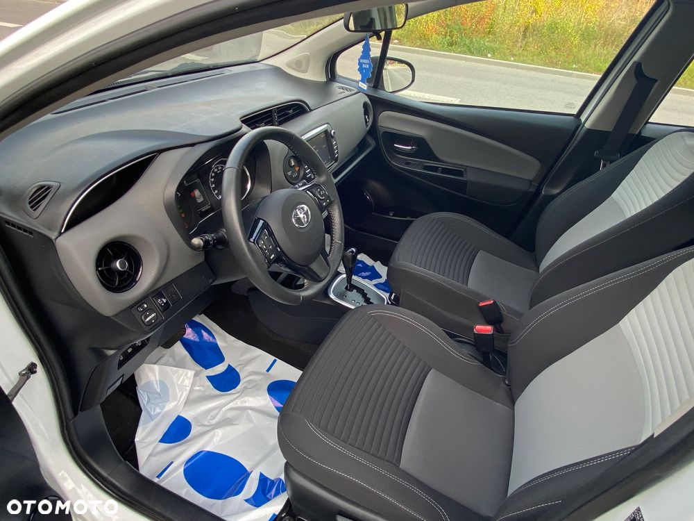 Toyota Yaris - 9
