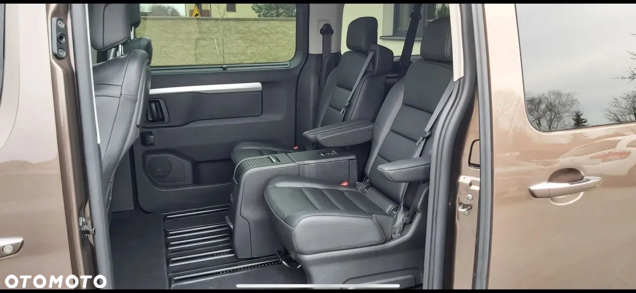 Toyota Proace Verso 2.0 D4-D Long VIP - 13