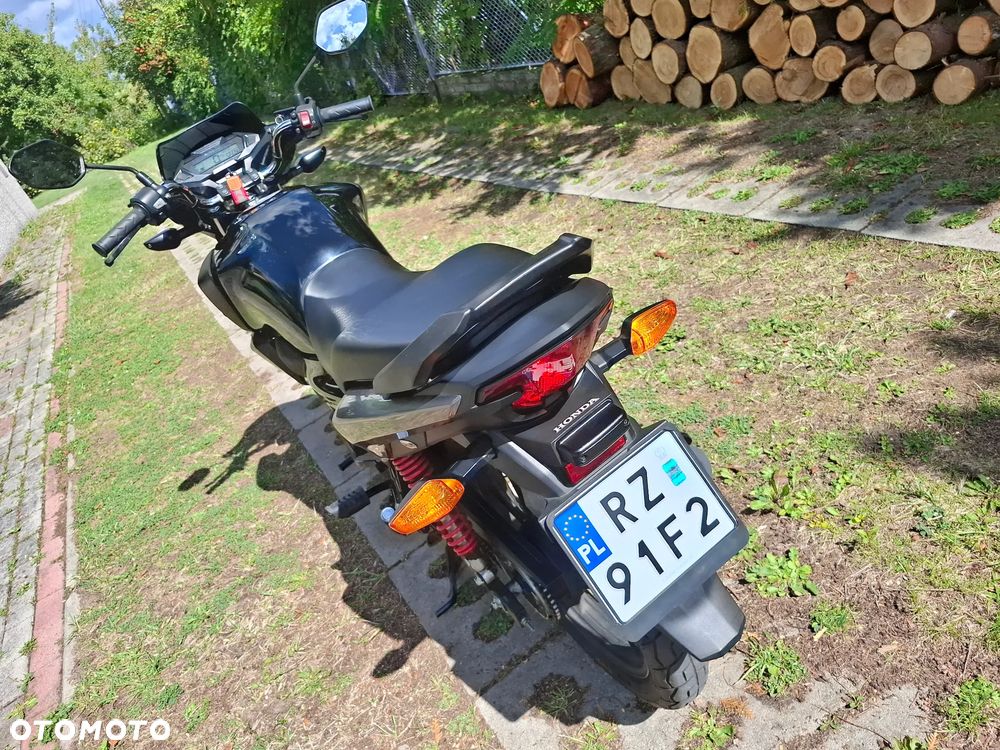 Honda CBF - 18