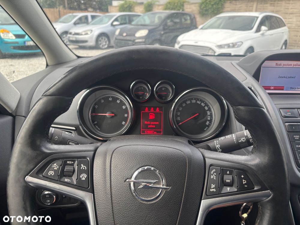 Opel Zafira - 17