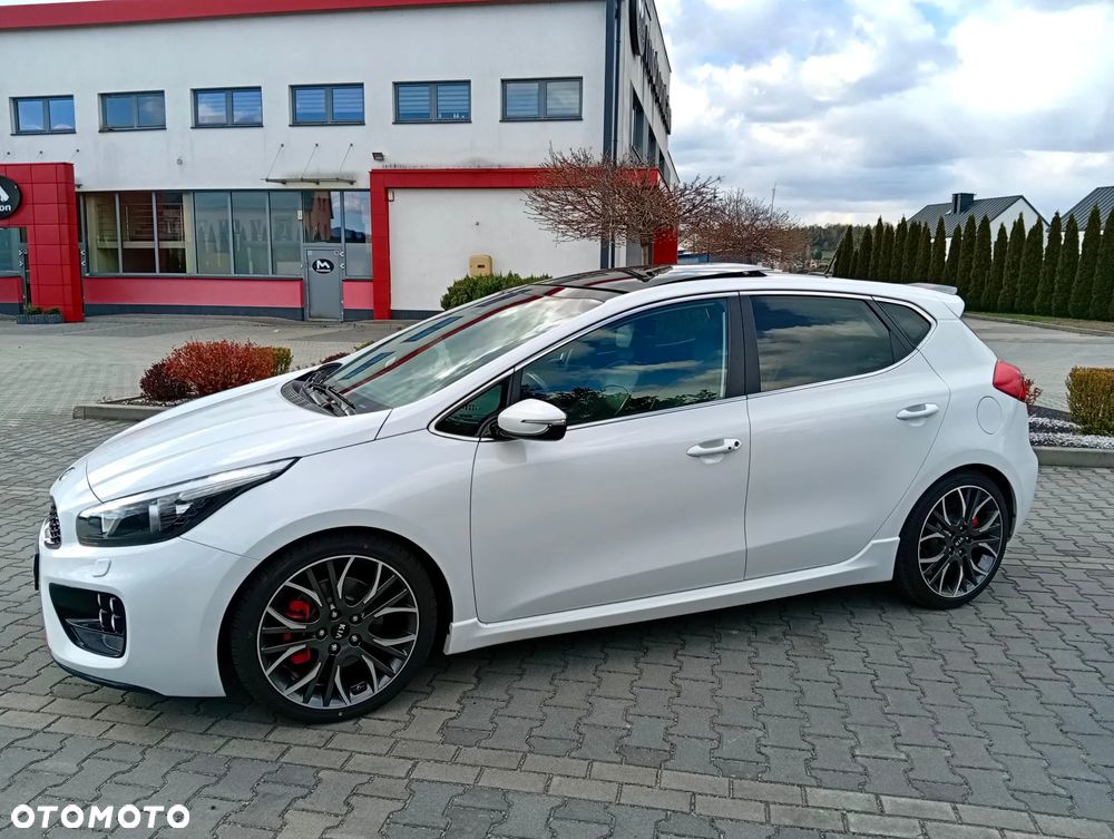 Kia Ceed 1.6 T-GDI GT-Track - 6