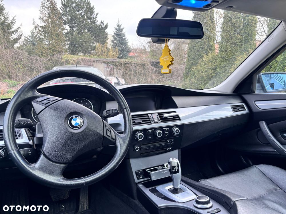 BMW Seria 5 - 23