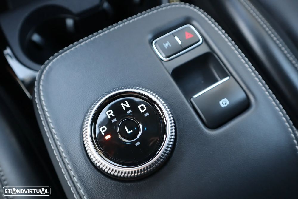 Ford Mustang Mach-E Standard - 27