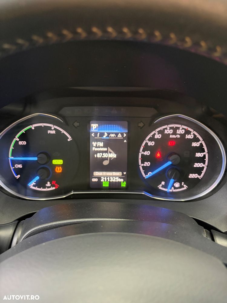 Toyota Yaris 1.5 VVT-i HSD Dynamic - 17