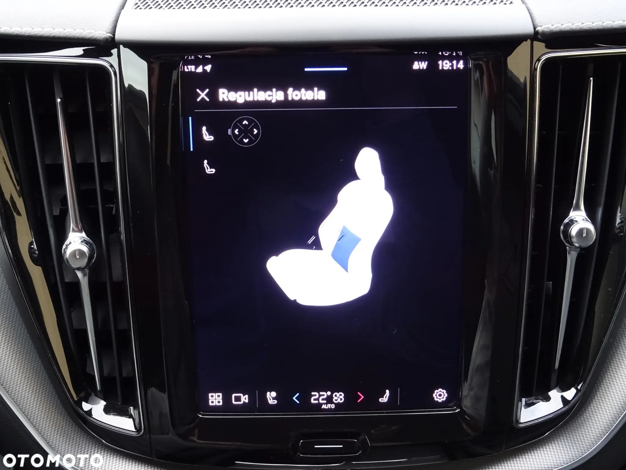 Volvo XC 60 B5 D AWD Geartronic RDesign - 37