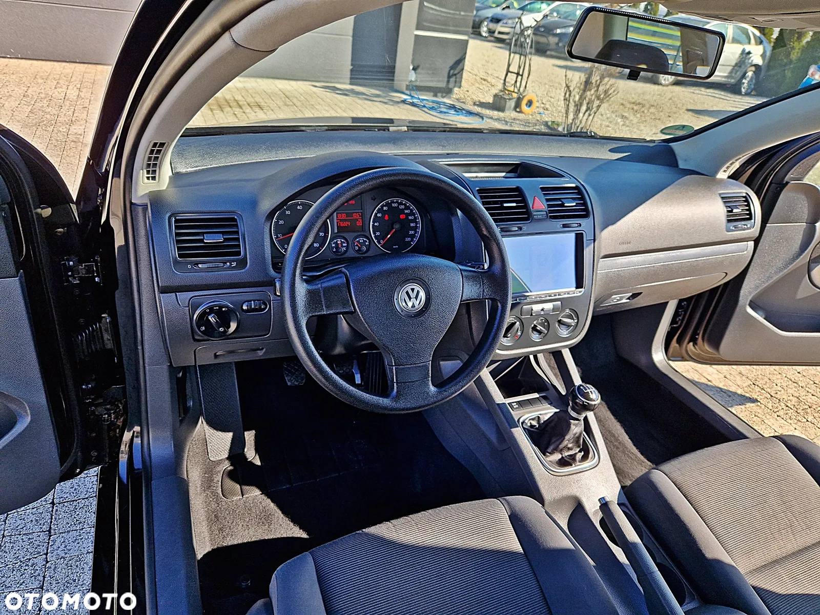 Volkswagen Golf 1.4 Team - 5