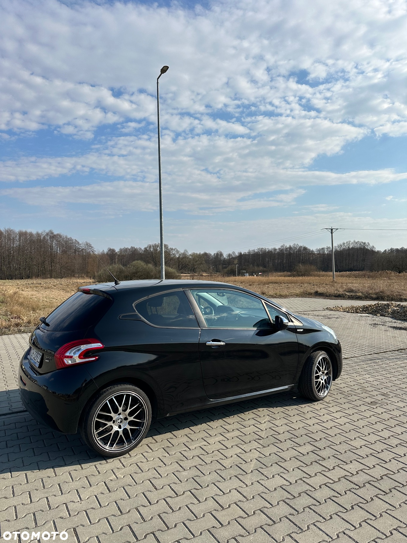 Peugeot 208 1.6 e-HDi Active STT - 7