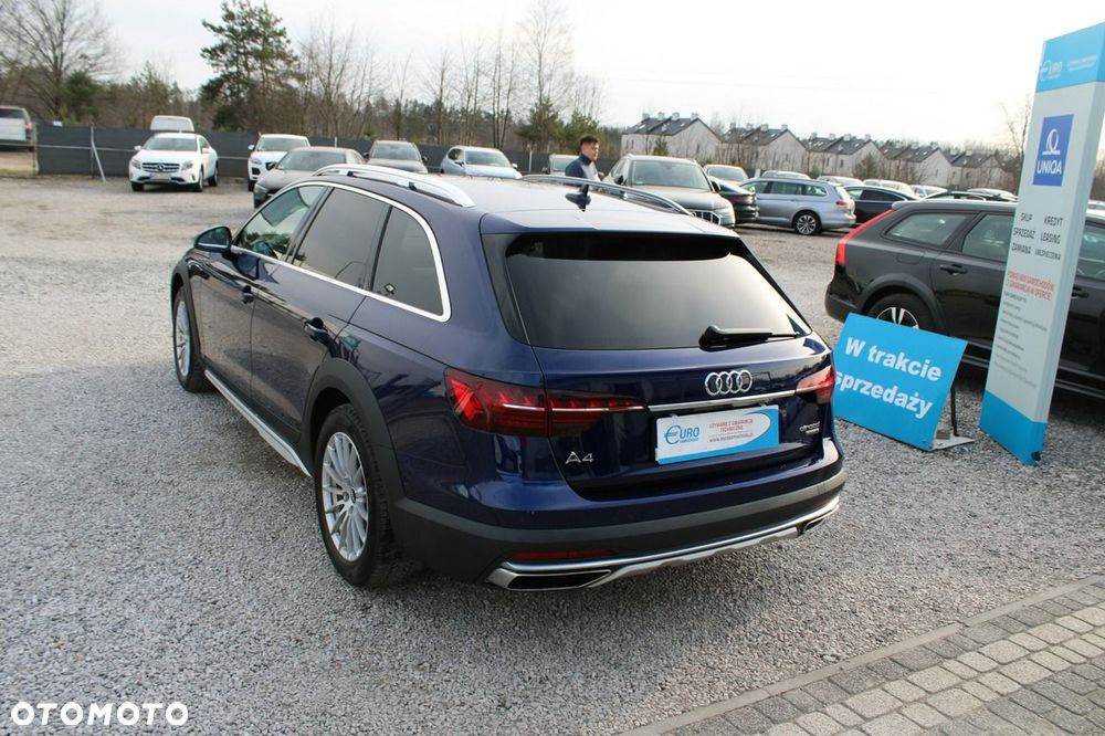 Audi A4 Allroad - 9