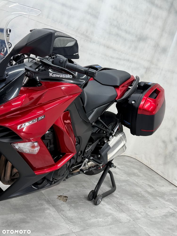 Kawasaki Ninja 1000 SX - 10