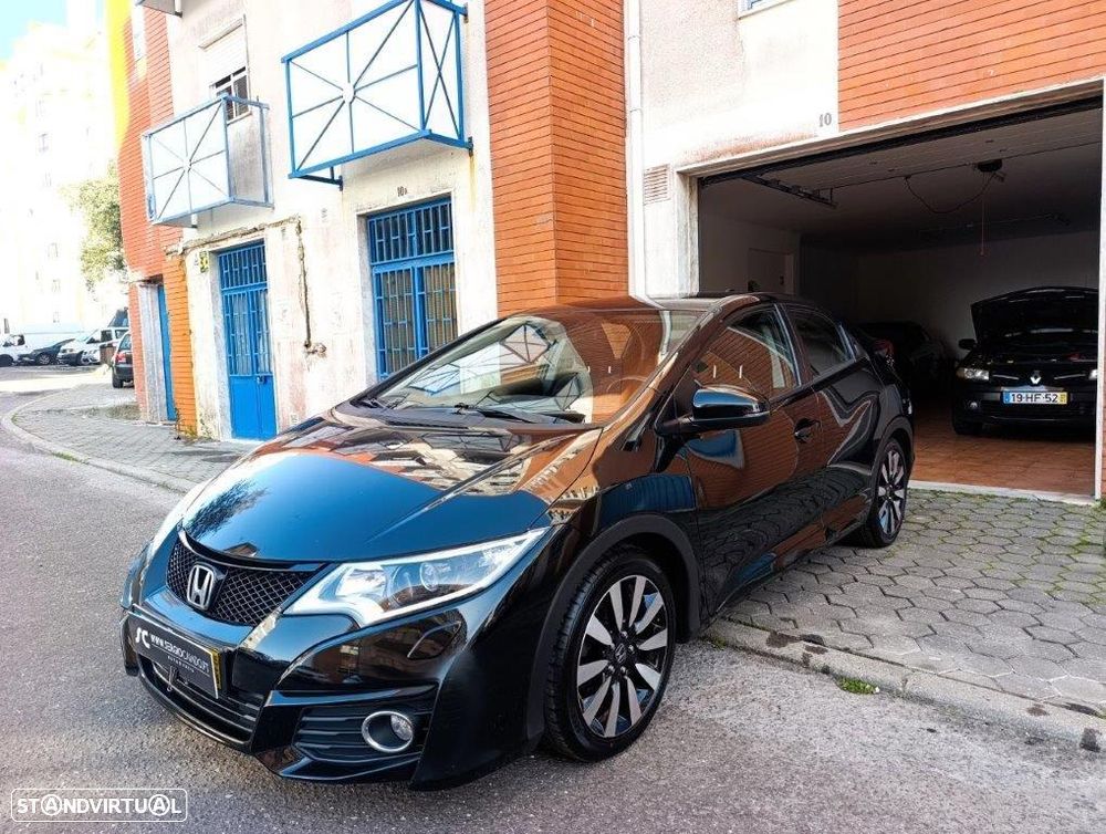 Honda Civic 1.4 i-VTEC Sport Black Edition - 3