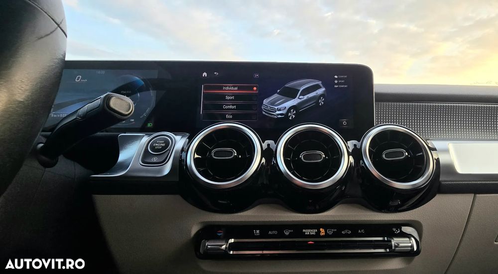 Mercedes-Benz GLB 220 d 4MATIC 8G-DCT Special Edition - 32