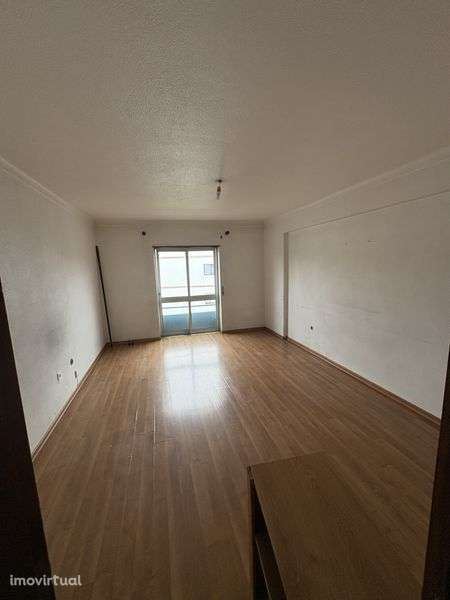 Vende-se Apartamento T3 caldas rainha - Grande imagem: 5/12