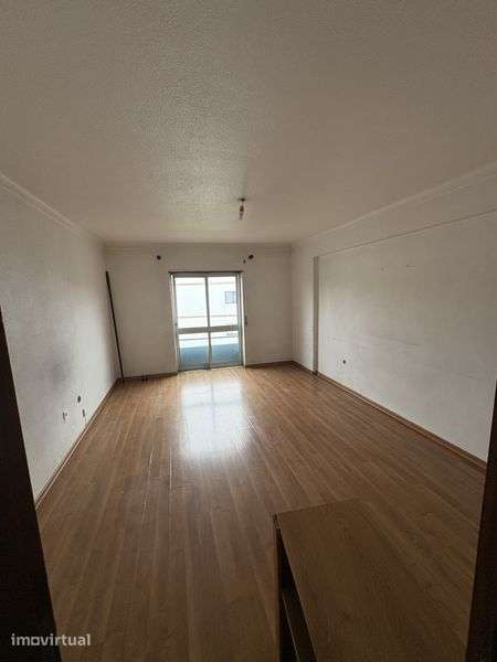 Vende-se Apartamento T3 caldas rainha - Grande imagem: 5/12