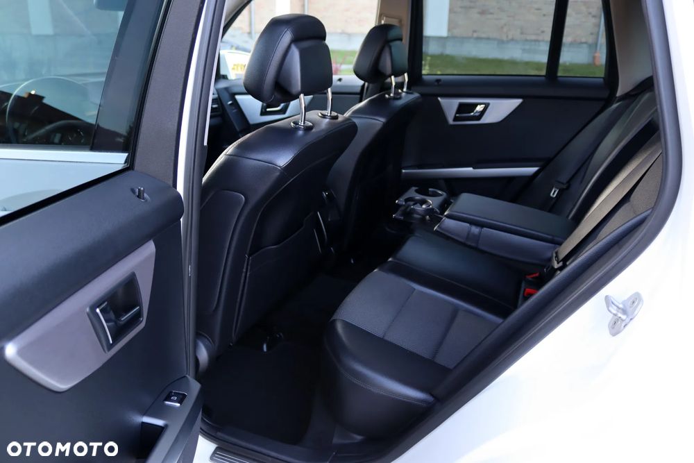 Mercedes-Benz GLK 220 CDI 4Matic (BlueEFFICIENCY) 7G-TRONIC - 20