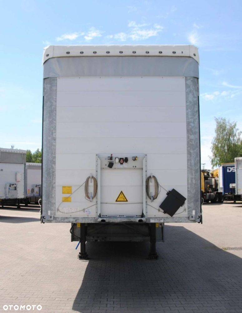 Schmitz Cargobull SCS kurtyna, podnoszona oś - 8
