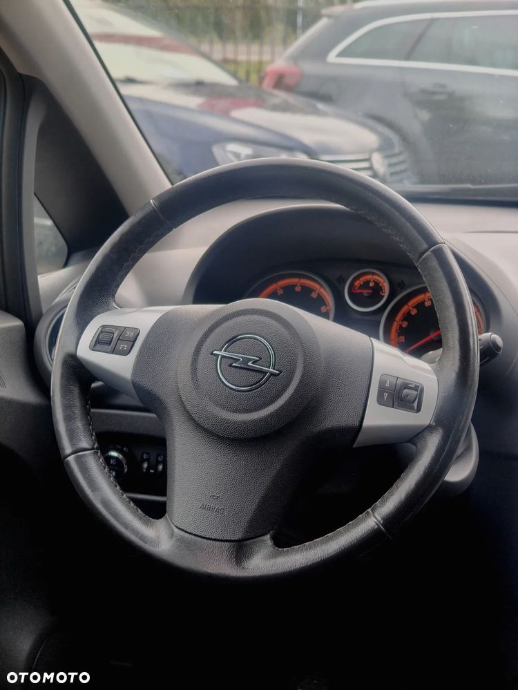 Opel Corsa 1.2 16V EcoFLEX 150 Jahre - 11