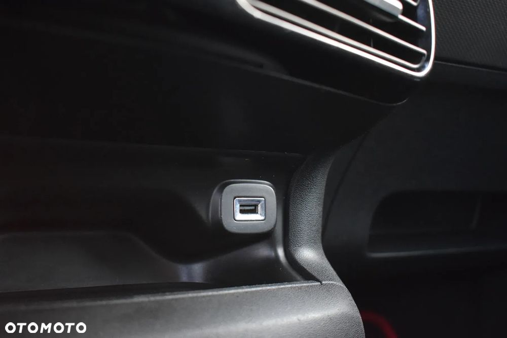 Citroën C4 Cactus 1.6 BlueHDi Live - 24