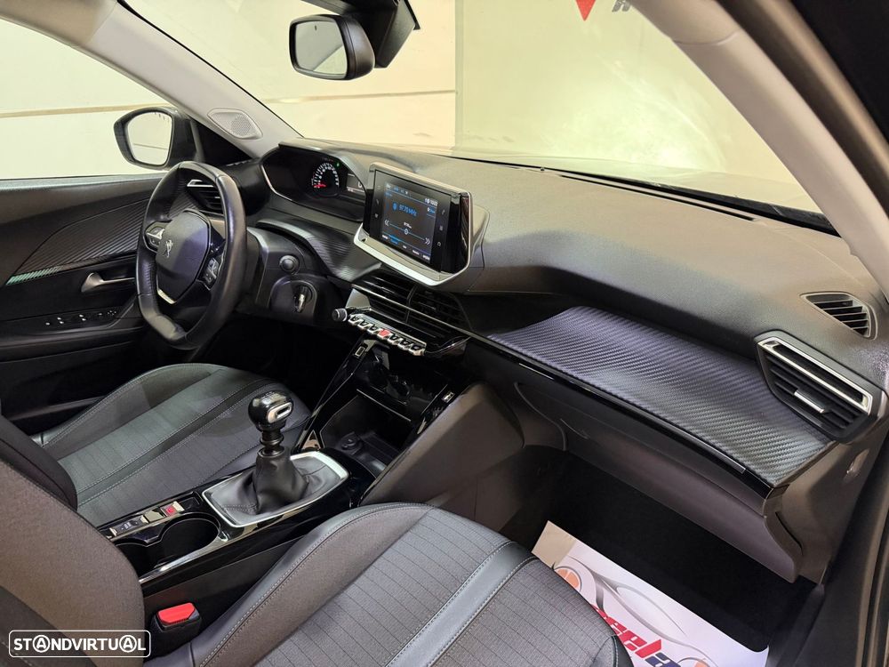 Peugeot 2008 1.2 PureTech Allure Pack - 53