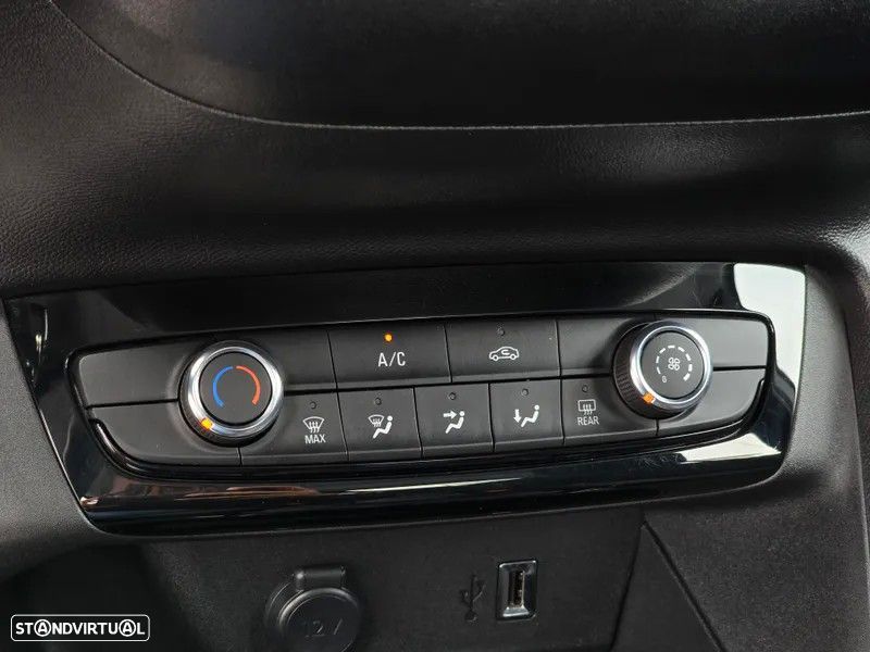 Opel Corsa 1.2 T Elegance - 36