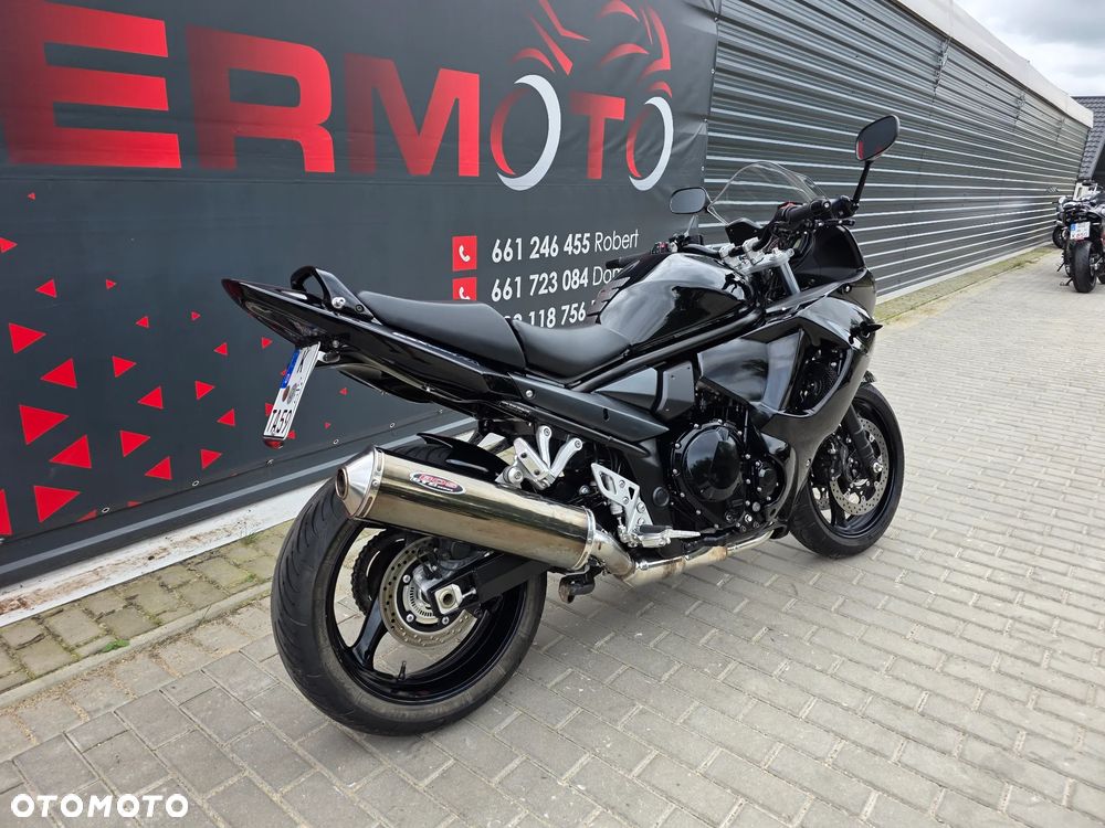 Suzuki GSX - 20
