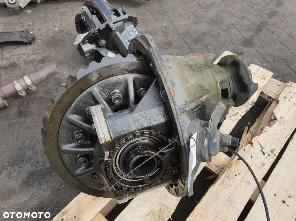 WKŁAD MOSTU TYŁ SCANIA 44:17 BLOKADA - 3