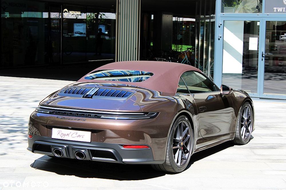 Porsche 911 Carrera T-Hybrid GTS - 4