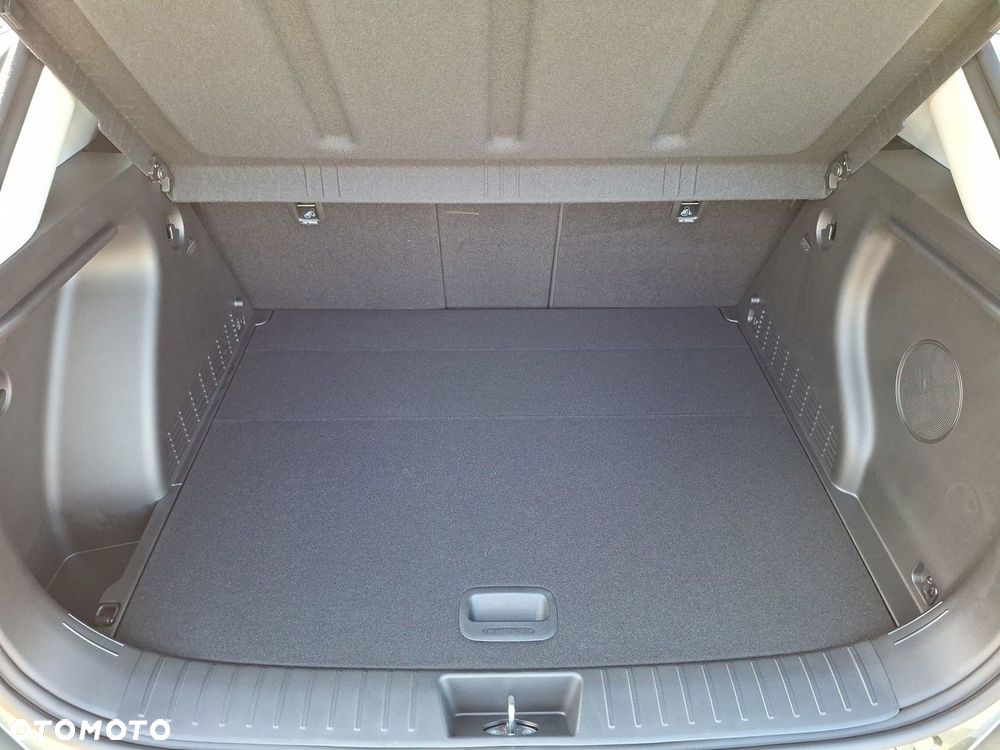 Hyundai Kona 1.6 T-GDI Platinum DCT - 32