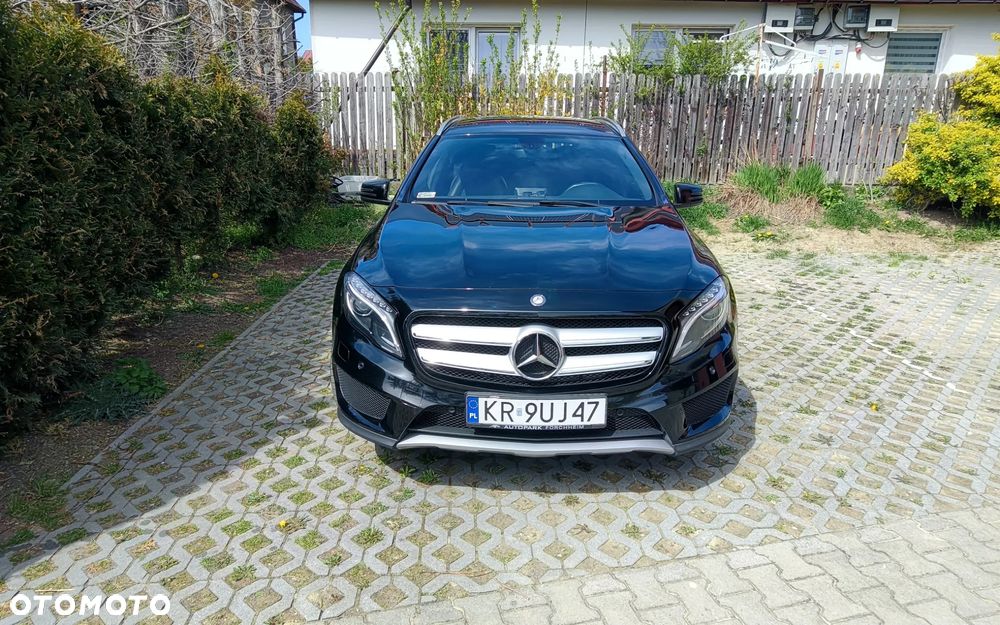 Mercedes-Benz GLA 250 4Matic 7G-DCT AMG Line - 4