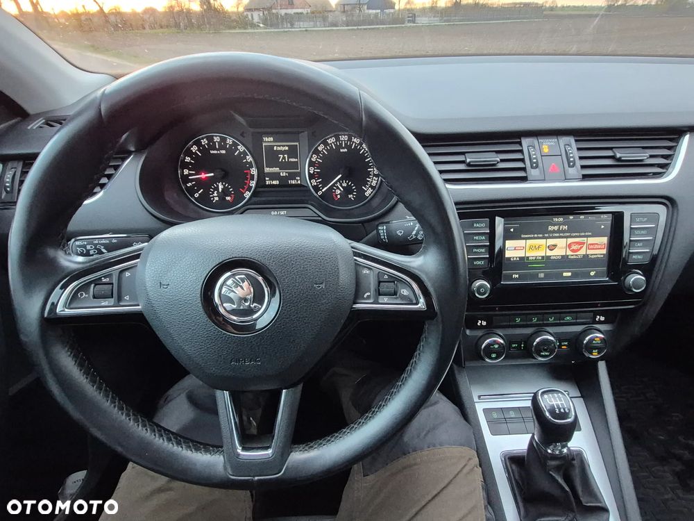 Skoda Octavia 2.0 TDI Elegance - 8
