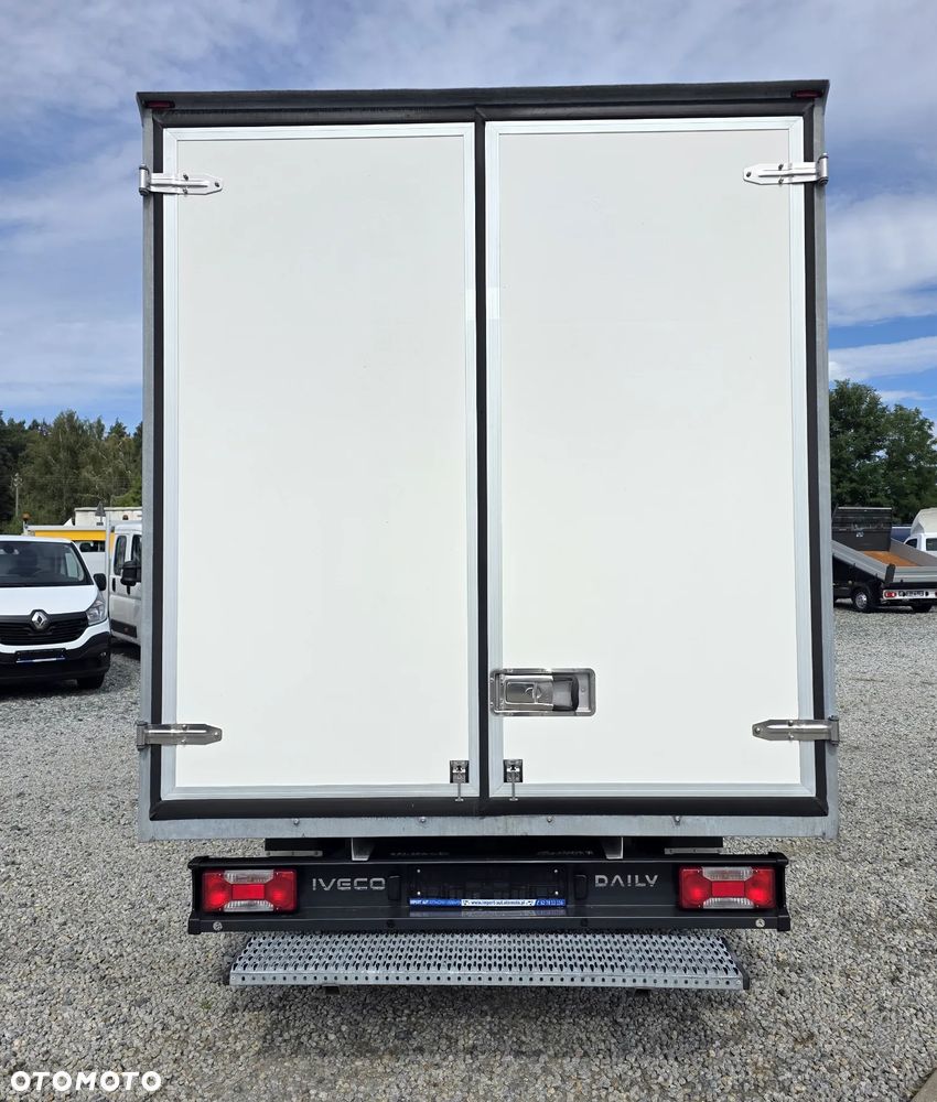 Iveco 35-180 3.0 HPI 180 KONNY KONTENER 4.2 M KLIMA HIMATIC 8 BIEGÓW WEBASTO DO 3.5 T NAVIGACJA GWARANCJA - 4