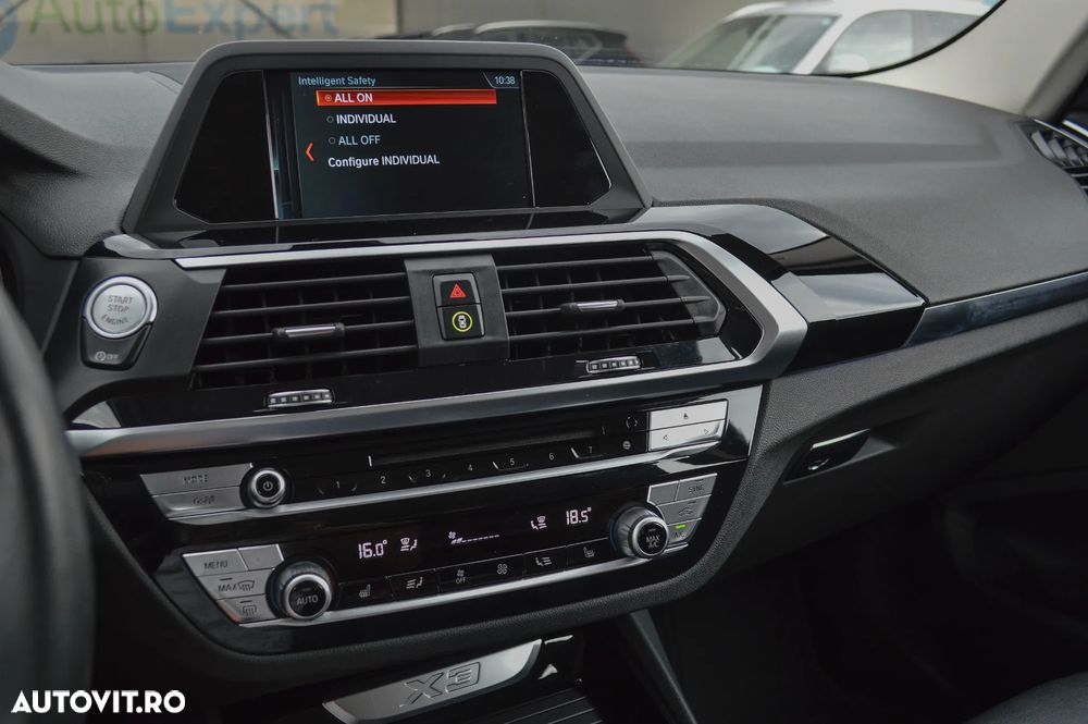 BMW X3 xDrive20d AT xLine - 38