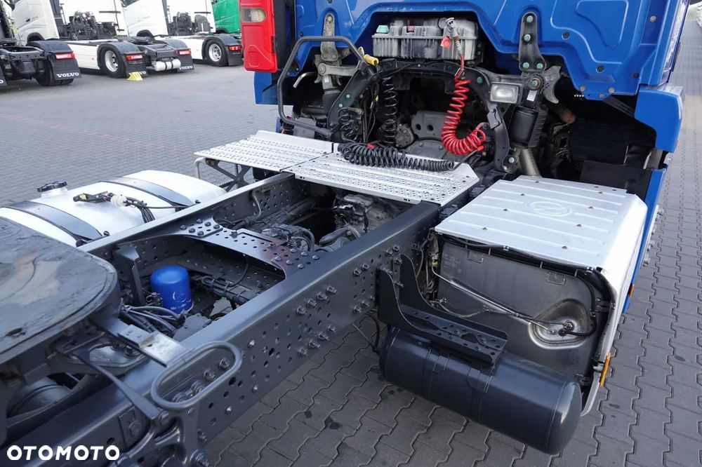 Mercedes-Benz ACTROS 1843 / PEŁNY ADR / ALUFELGI / EURO 6 / - 17