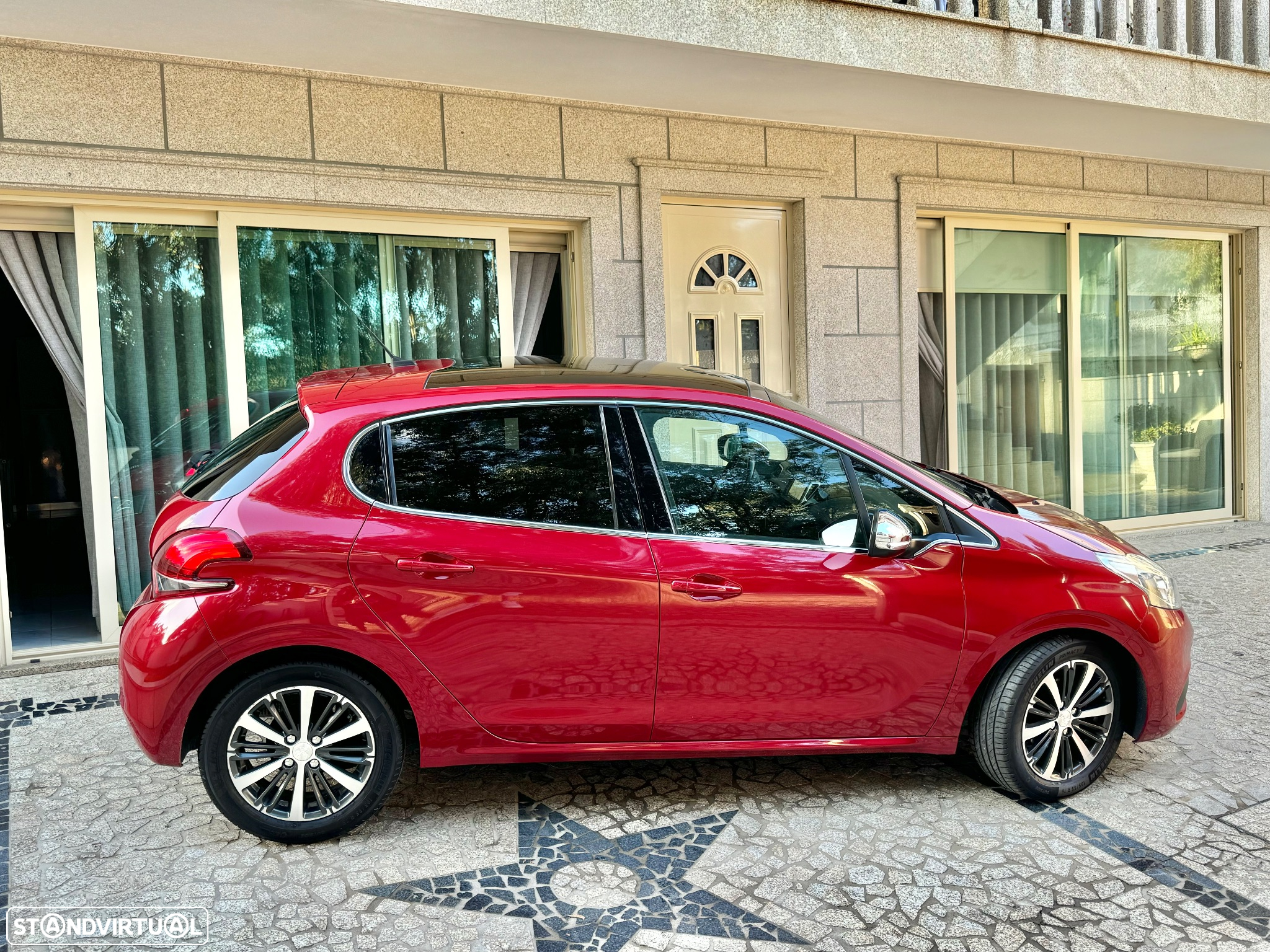 Peugeot 208 PureTech 82 Stop & Start Signature - 9