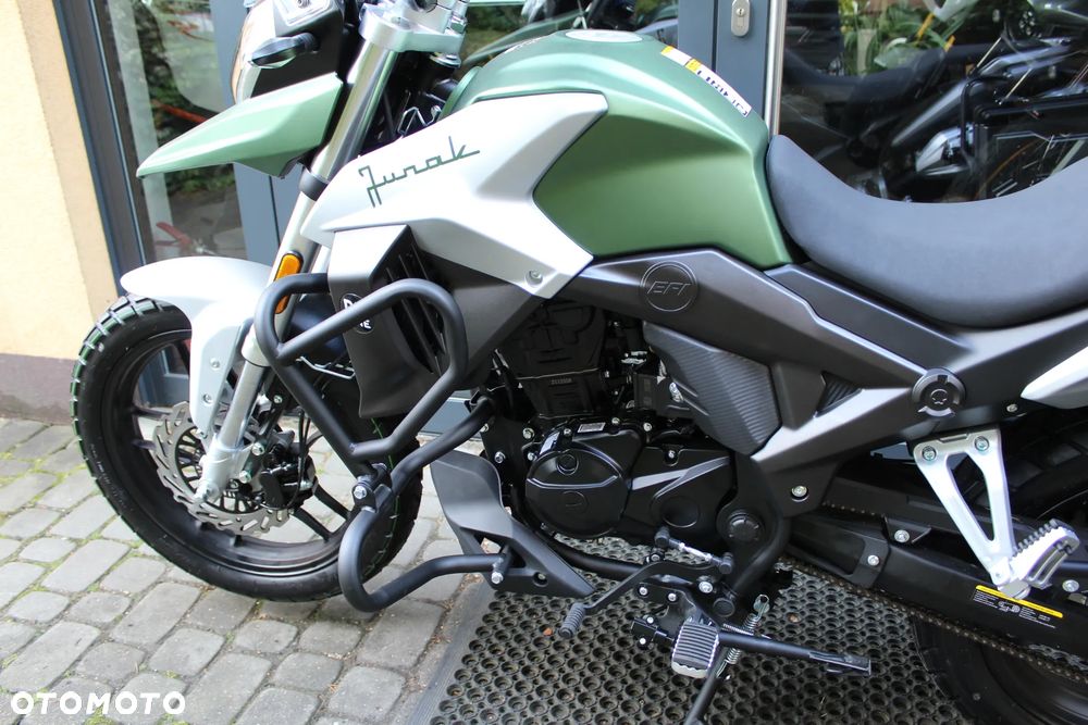 Junak RX One - 10
