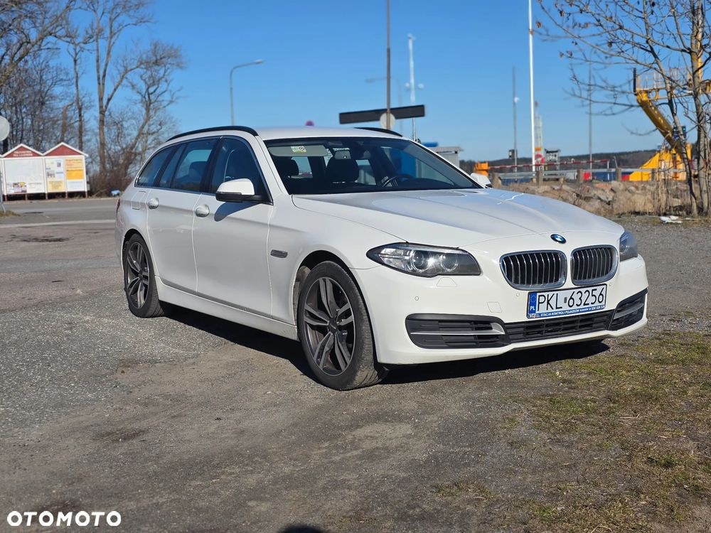 BMW Seria 5 520d xDrive - 1