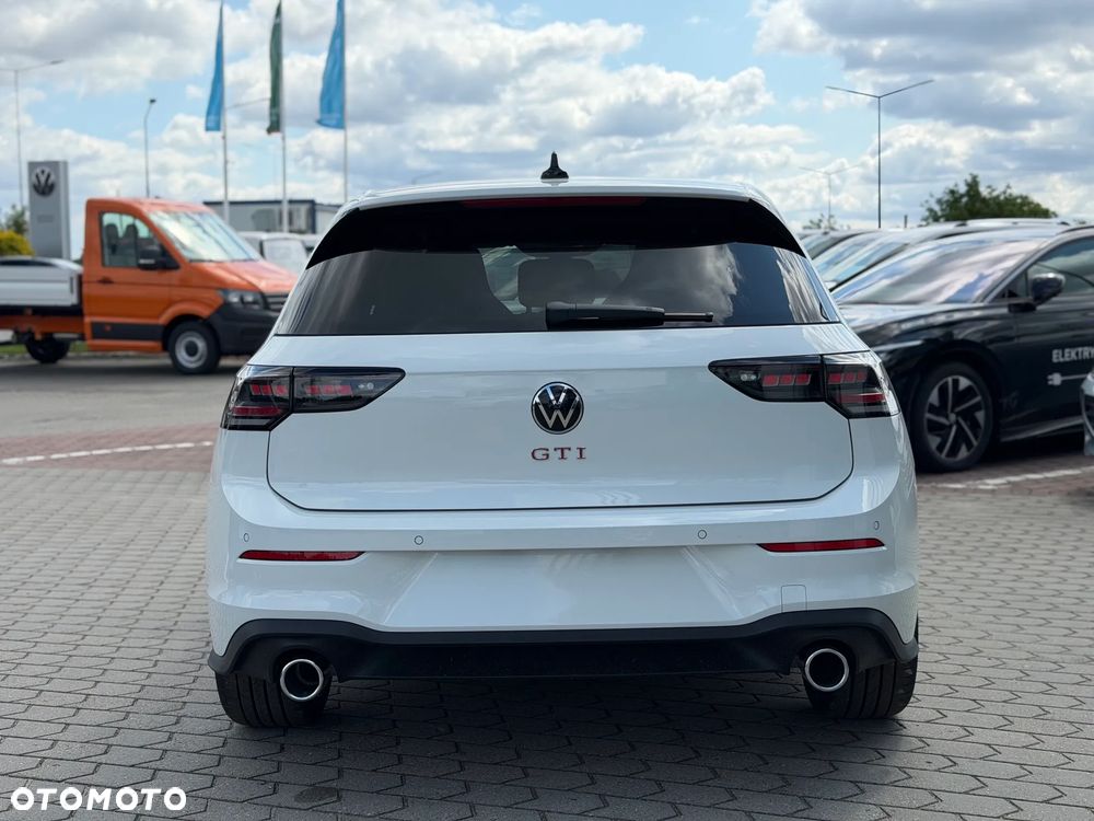 Volkswagen Golf 2.0 TSI GTI DSG - 6