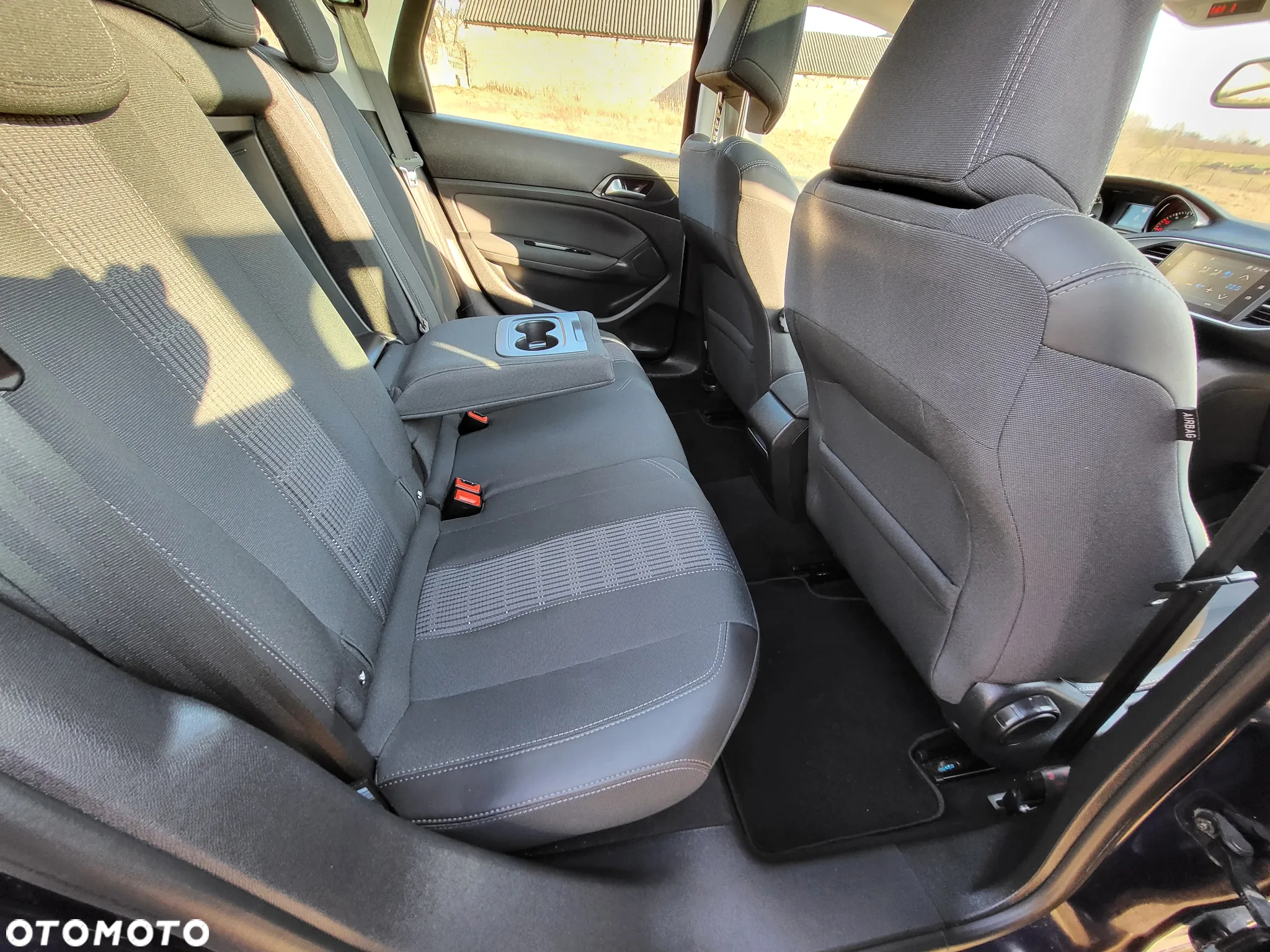 Peugeot 308 BlueHDi FAP 120 EAT6 Stop & Start Allure - 25