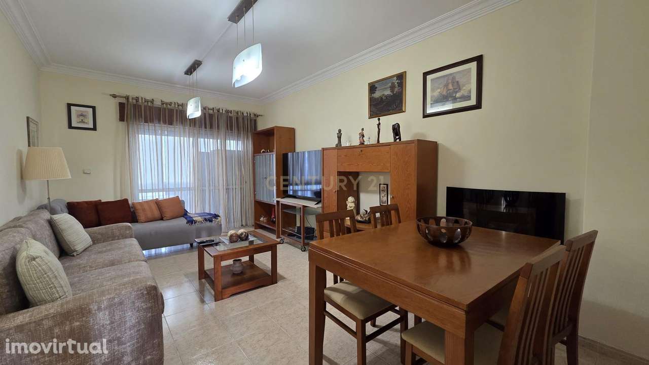 T2 Laranjeiro Arrendamento Mobiliado e Equipado - Grande imagem: 2/18