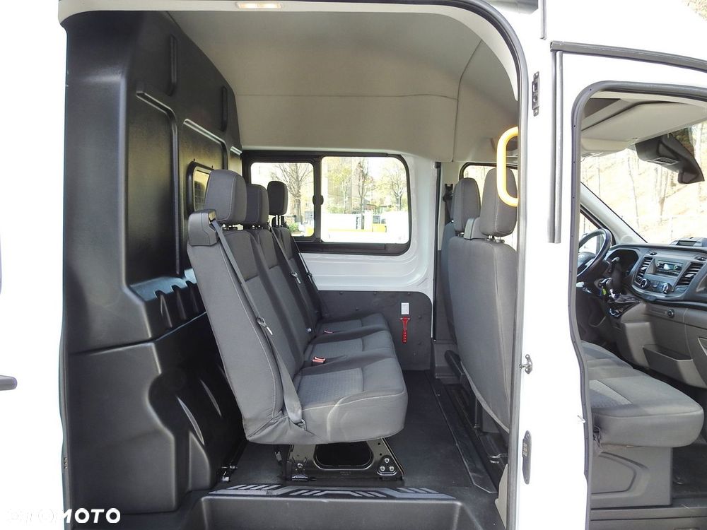 Ford TRANSIT FURGON BRYGADÓWKA  6 MIEJSCA TEMPOMAT KLIMATYZACJA LEDY  130KM - 39