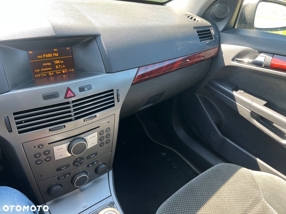 Opel Astra 1.7 CDTI Elegance - 13