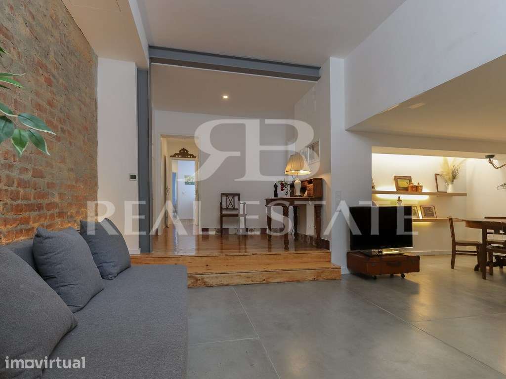 T2 Mobilado, com 2 suites, Varanda e JARDIM privado, na Calçada das... - Grande imagem: 4/21