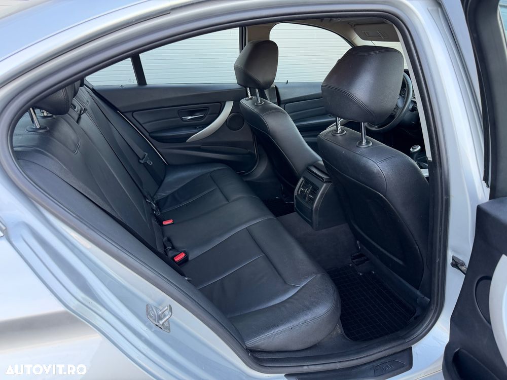 BMW Seria 3 318d Modern Line - 13