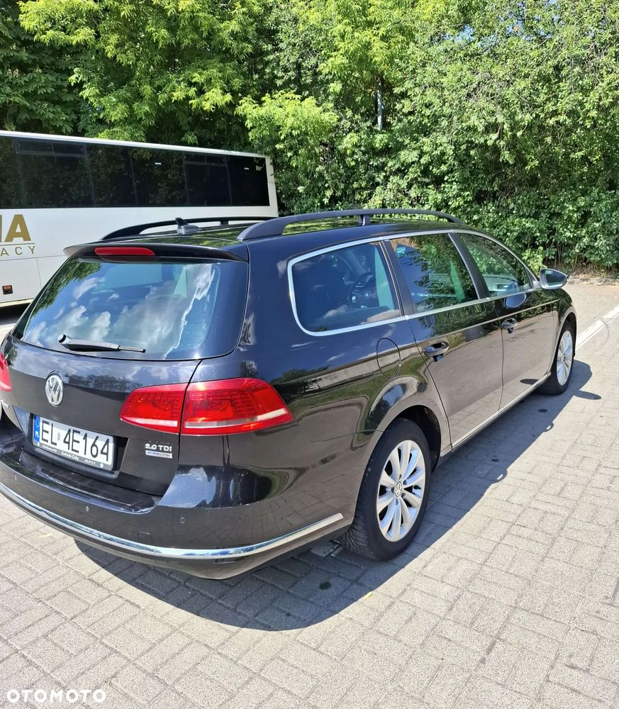 Volkswagen Passat 2.0 Blue TDI DSG SCR Comfortline - 4