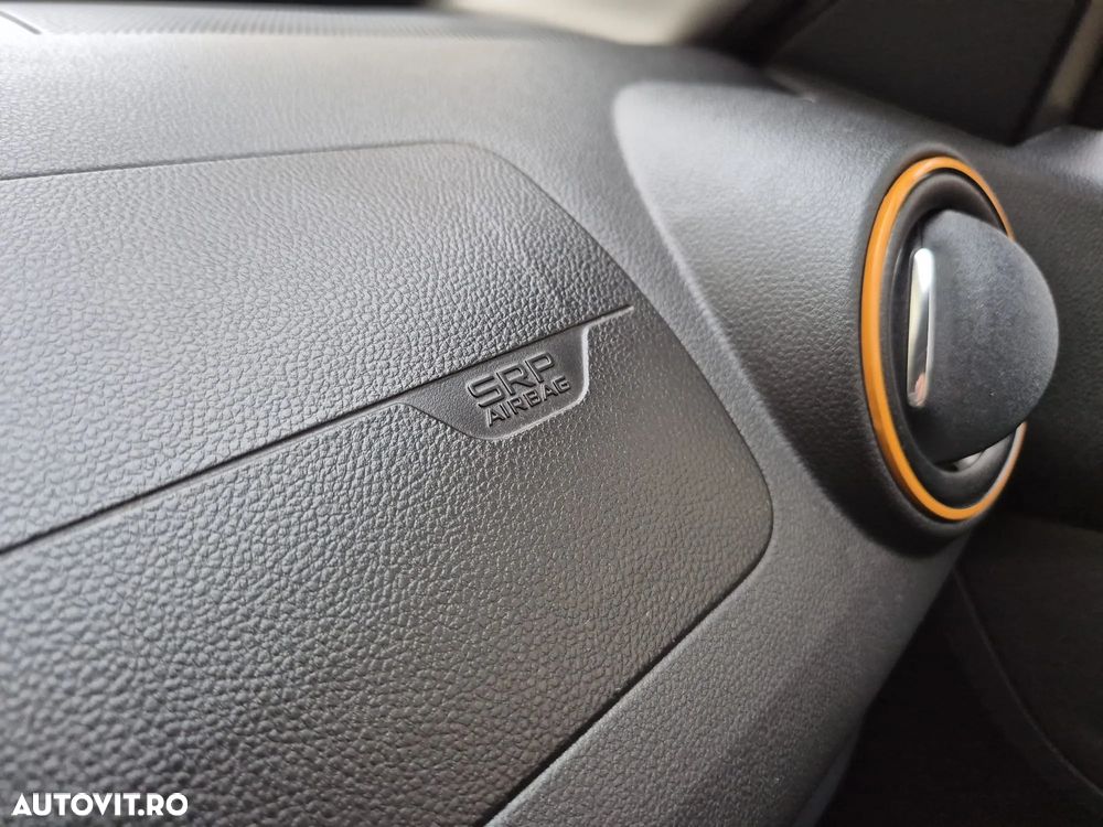 Dacia Spring Comfort Plus - 35